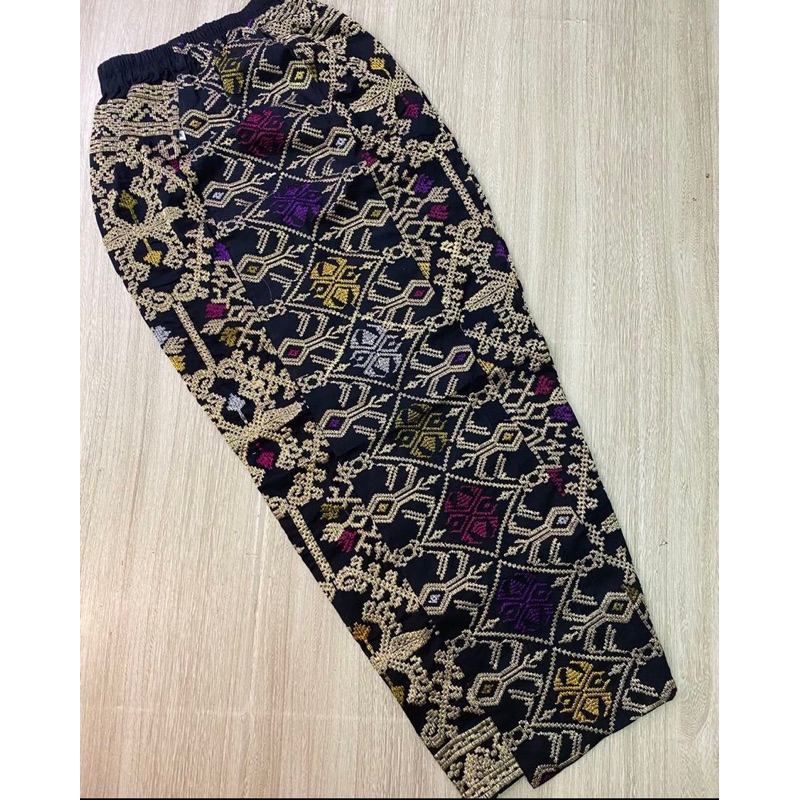 Jual Kamen Jadi Stretch Bordir Prade Rok Bordir Songket Benang Metalic Shopee Indonesia