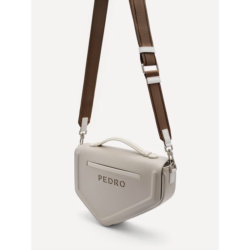 Jual Tas pria Slempang Pedro Original | Shopee Indonesia