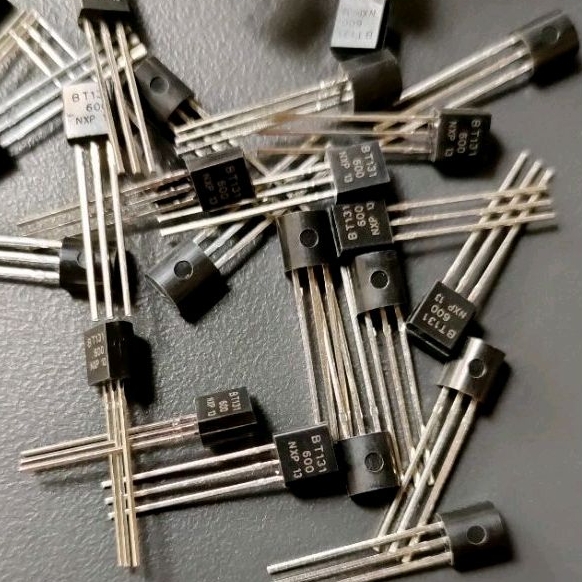 Triac BT131-600 Philips Originale - Nuovo, Componente Elettronico