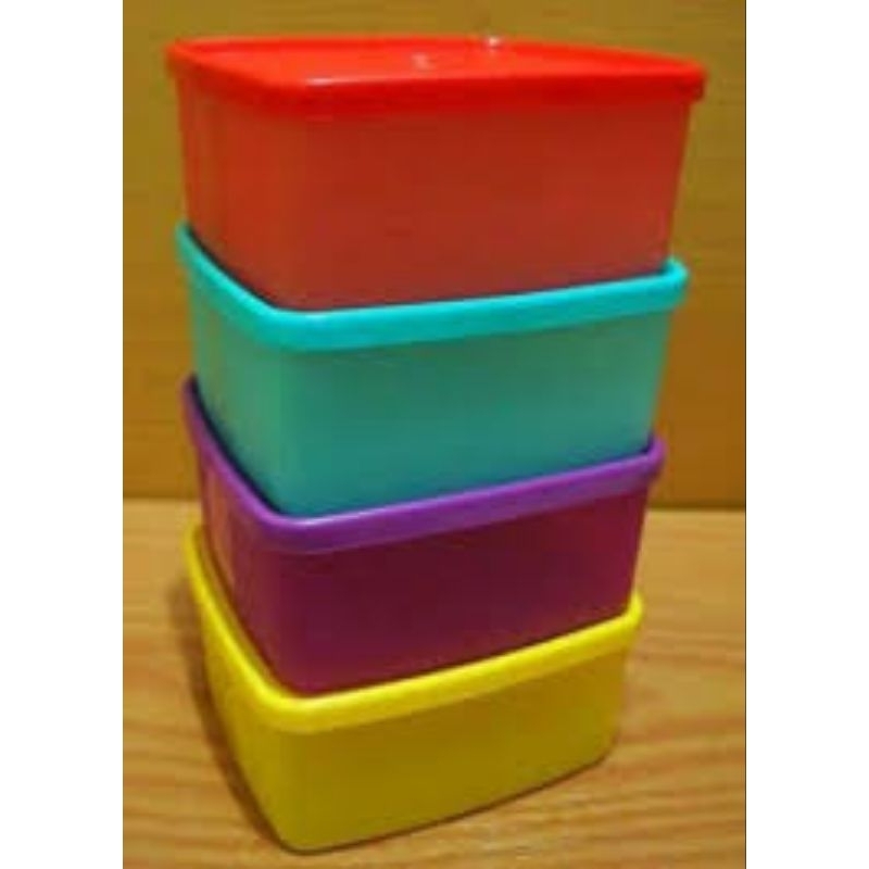 Jual TUPPERWARE SMALL SQUARE AROUND (1) | Shopee Indonesia