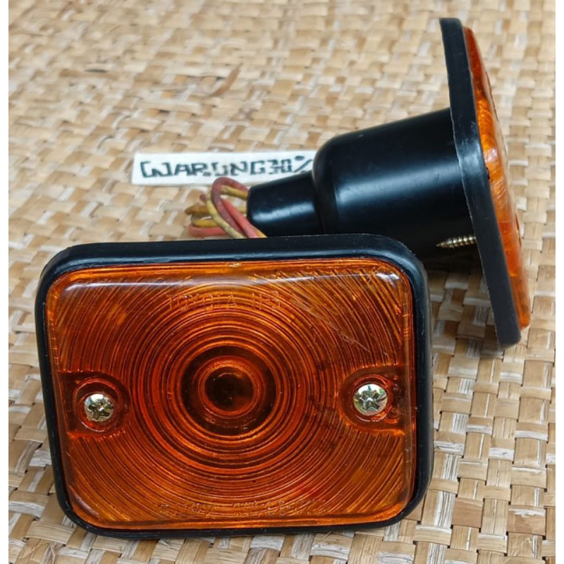 Jual Lampu Sein Depan Toyota Kijang Buaya Kf Koito Imitasi Lama Shopee Indonesia