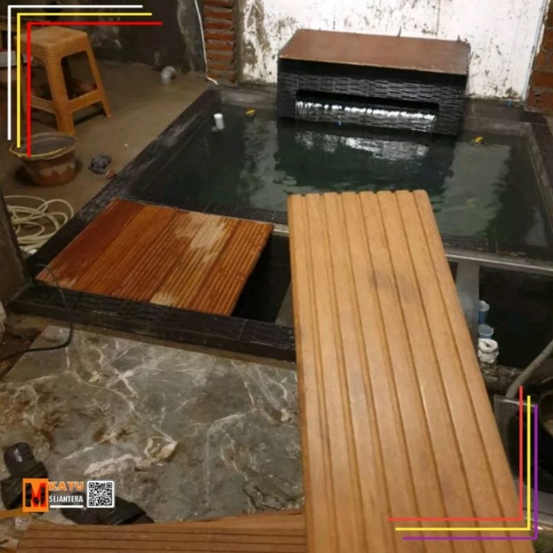 Jual Decking Lantai Kayu Kolam Renang dan Tutup Filter Kolam Koi Deck