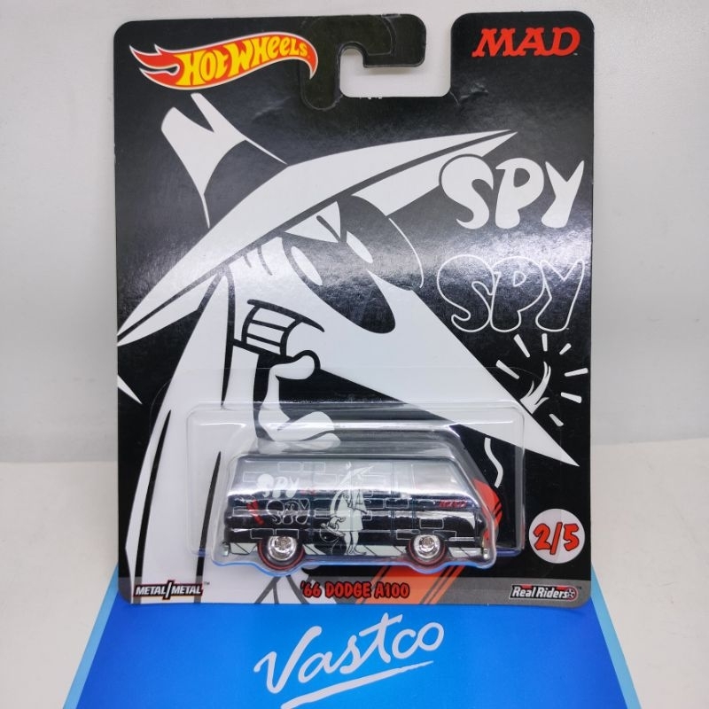 Collector Diecast Car Hot Wheels POP Culture White SPY VS Black