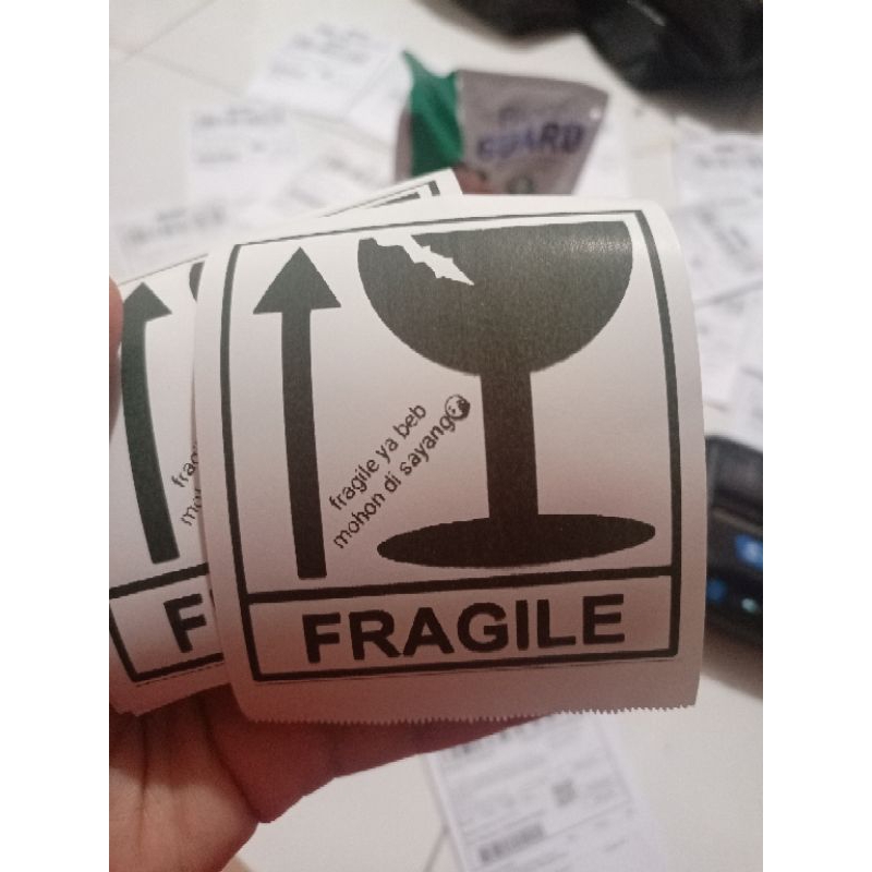 Jual stiker fragile tempel 1 pcs | Shopee Indonesia