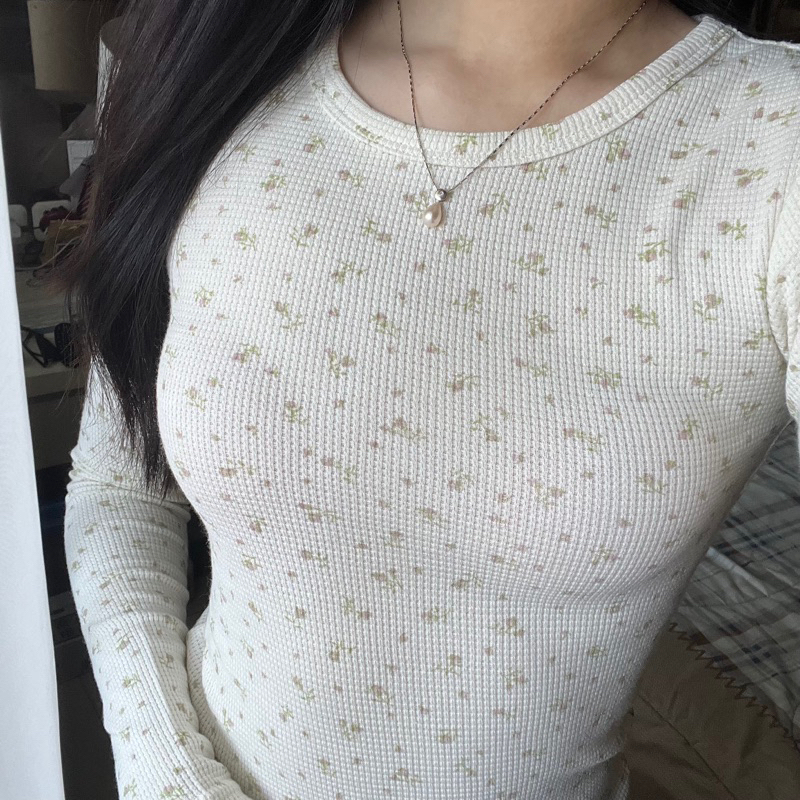 Jual READY Pointelle Floral Long Sleeve Top Korean brandy melville