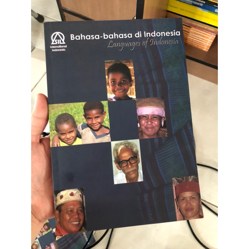 Jual ORIGINAL - Bahasa-bahasa di Indonesia - Languages of Indonesia ...