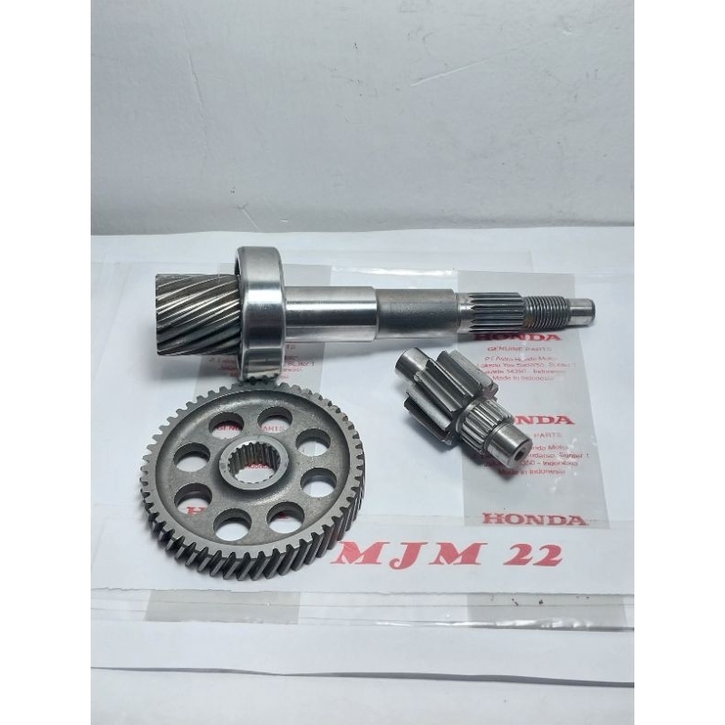 Jual Gear rasio gigi gardan as pully cvt gear besar kecil Beat Fi ...