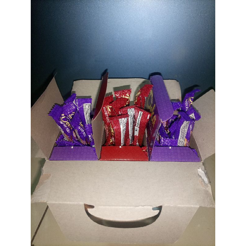 Jual DEKA Wafer Roll Giftbox Mix 3 rasa | Shopee Indonesia