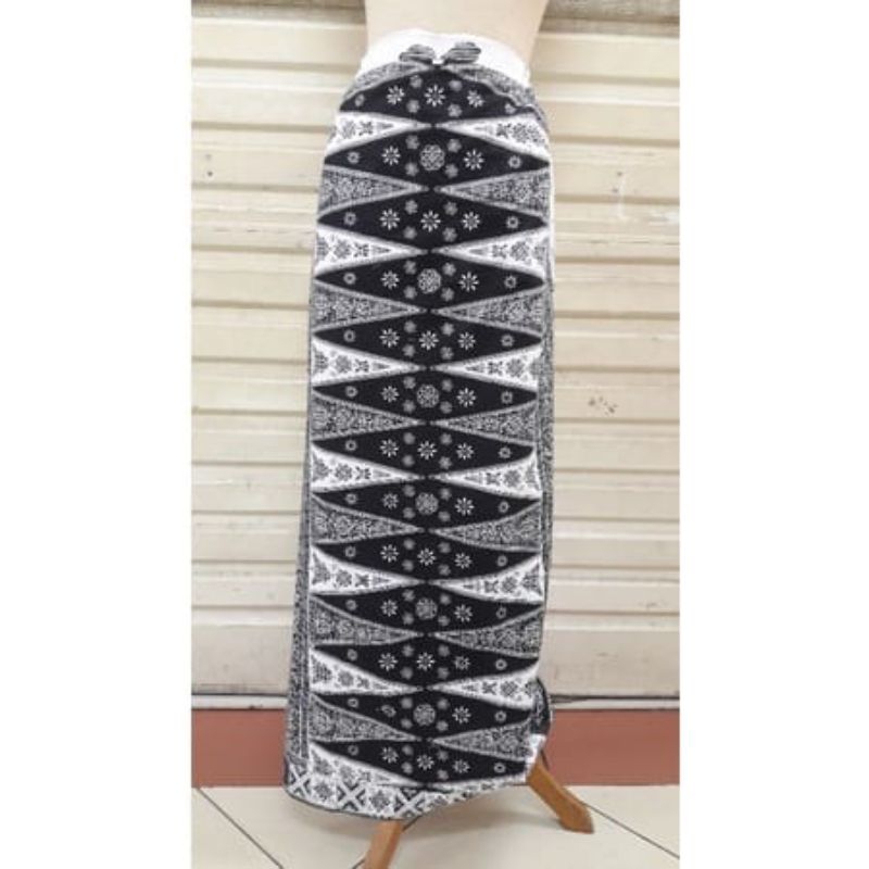 Jual Realpict rok tumpal dewasa // rok tumpal adat Betawi model terbaru ...