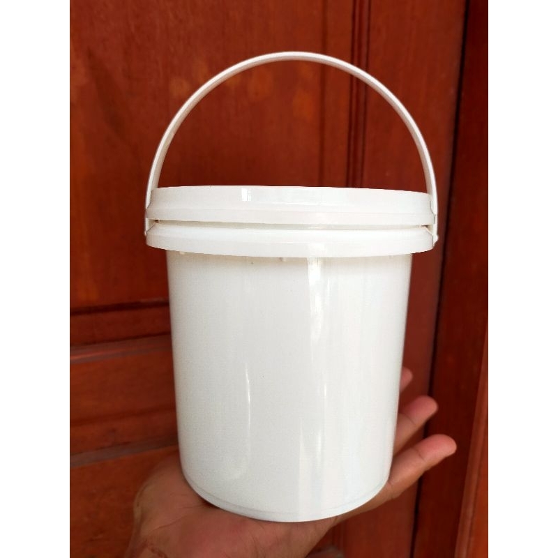 Jual Ember Pail Kurma Coklat Es Krim Kue 1 Liter Food Grade Putih Pp Shopee Indonesia 9617