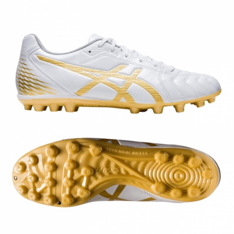 sepatu bola asics tiger