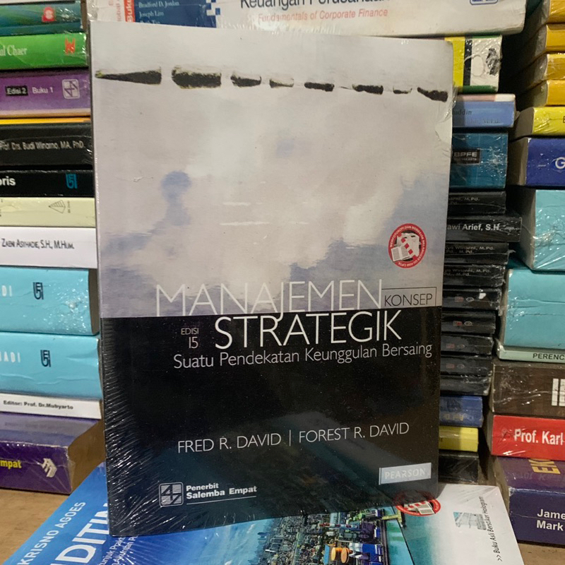 Jual MANAJEMEN STRATEGIK EDISI 15 - Fred R David | Shopee Indonesia