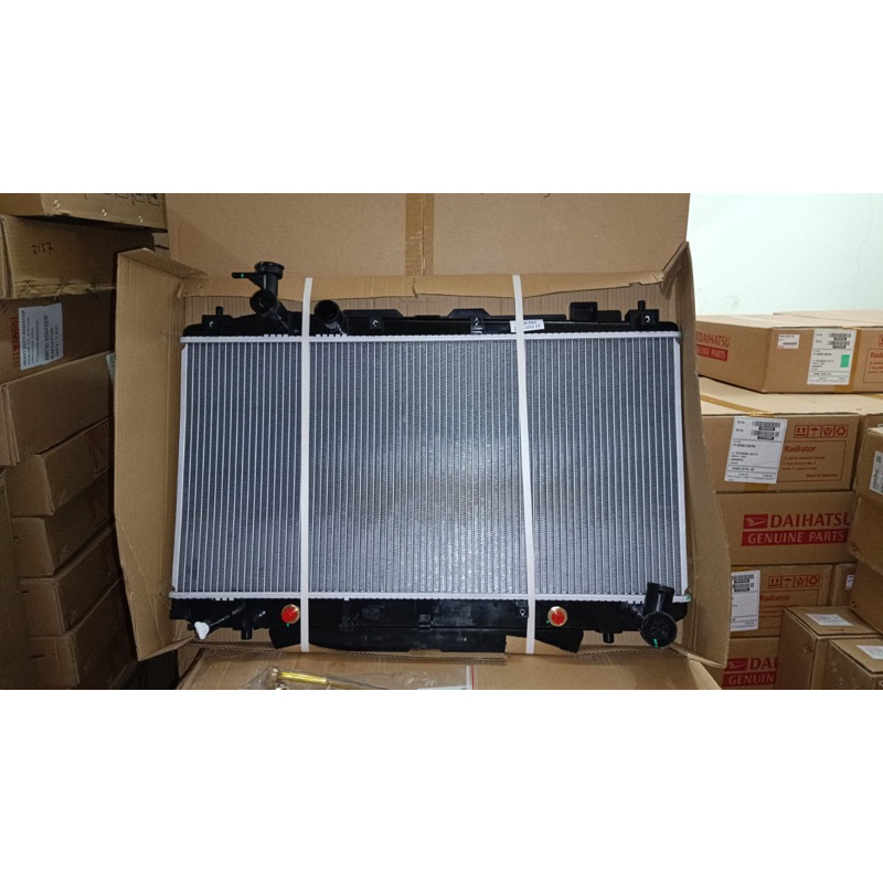 Jual RADIATOR TOYOTA RAV4 RAV 4 2000 2001 2002 2003 2004 2005 AT MATIC ...