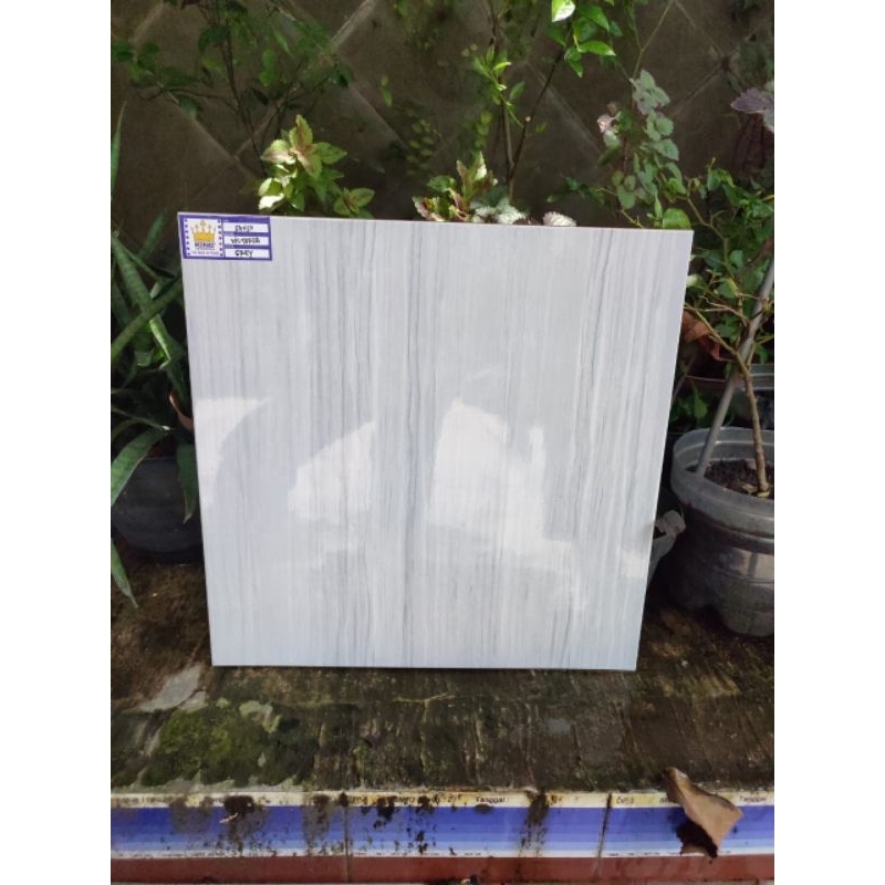 Jual Keramik Lantai 50x50 Victoria Grey Glossy Kw 1 King Shopee