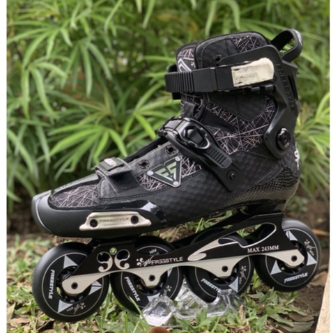 Jual Sepatu Roda Inline Skate Freestyle Slash Carbon Pro | Shopee Indonesia