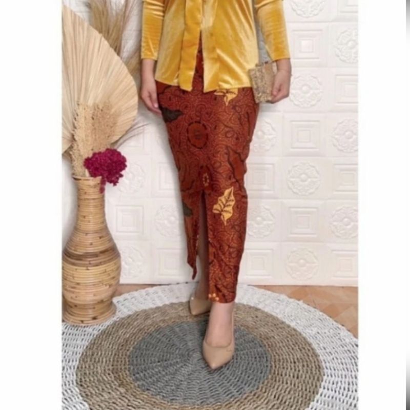 Jual rok span panjang belah tengah motif batik sogan coklat ready stock ...