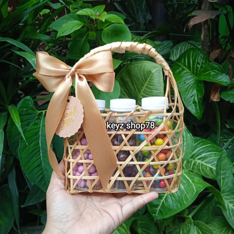 Jual HAMPERS COKLAT KERANJANG MINI PARCEL LEBARAN NATAL VALENTINE GIFT ...