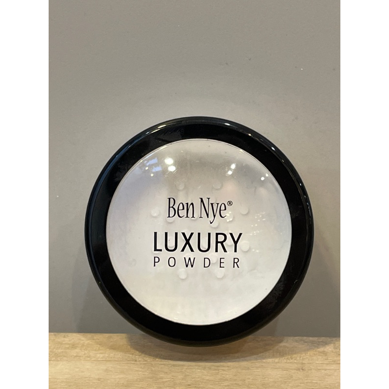 Jual Ben Nye Luxury Powder (Colorless) | Shopee Indonesia