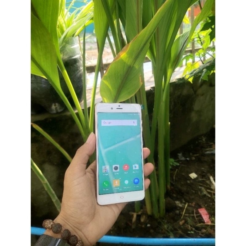 Cadorabo Pellicola Protettiva compatibile con ZTE Nubia Z18 in ELEVATA