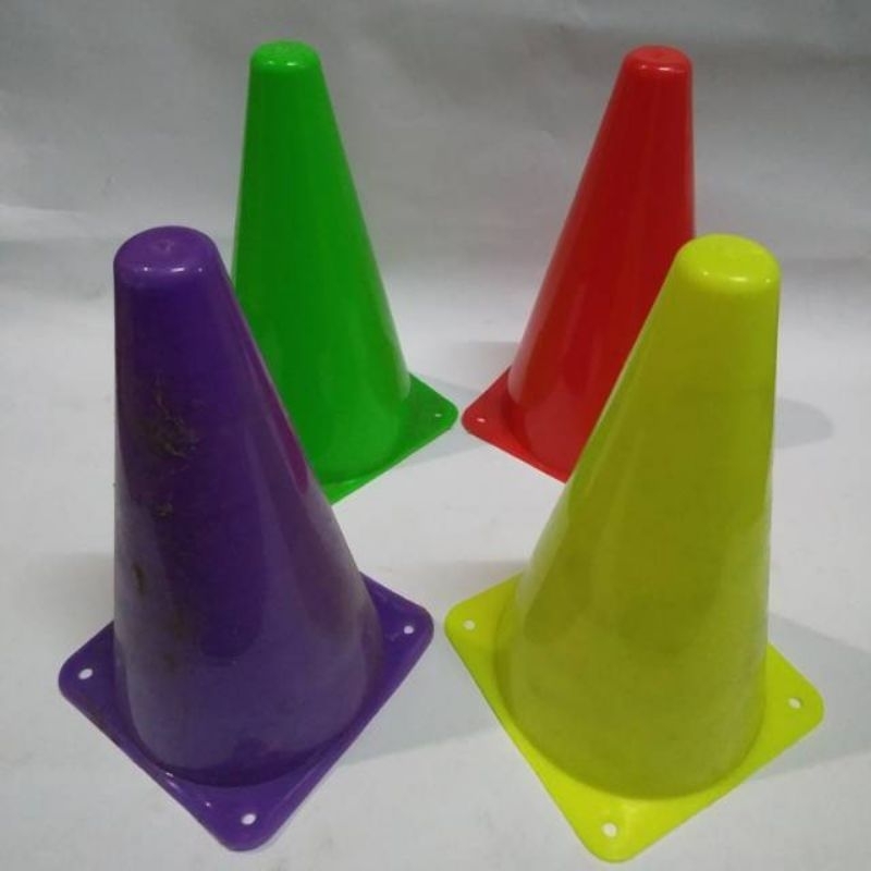 Jual Cone Kerucut Latihan Basket / sepatu roda / Cone Marker | Shopee ...