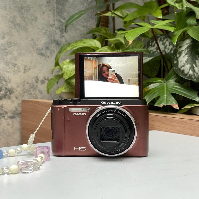 Jual Casio Exilim ZR1300 ( Flip - Fullset ) digicam digital camera