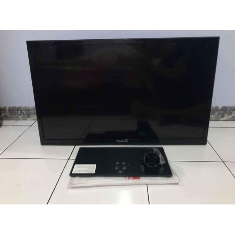 Jual TV LED Panasonic 32" Viera HD Model TH-32A402G - Hitam (Mati Total ...