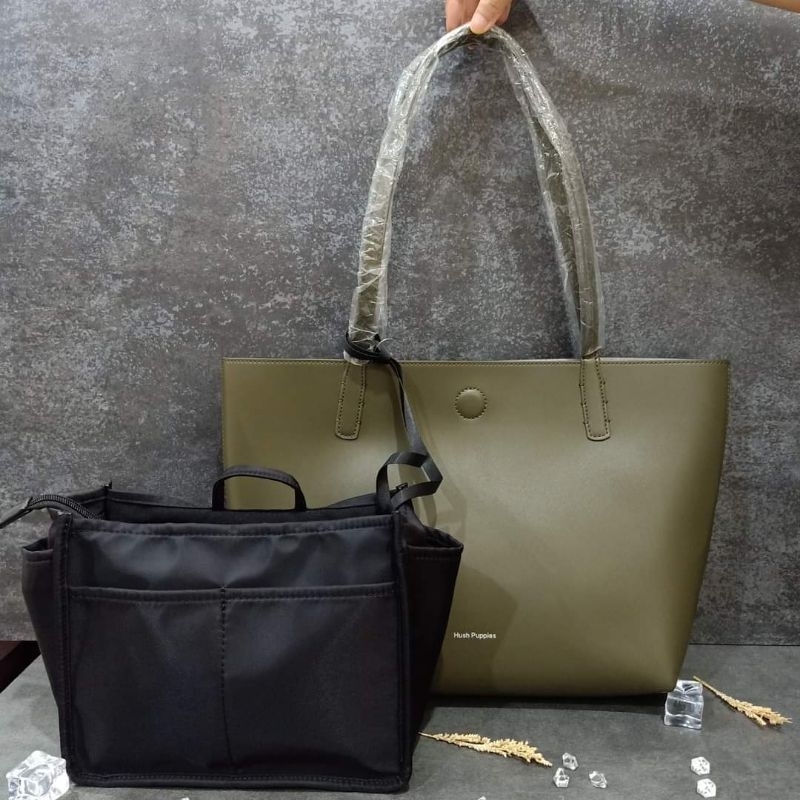 Jual TAS REVERSIBLE WANITA HUSH PUPPIES ORIGINAL | Shopee Indonesia