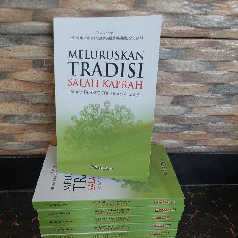 Jual MELURUSKAN TRADISI SALAH KAPRAH | Shopee Indonesia