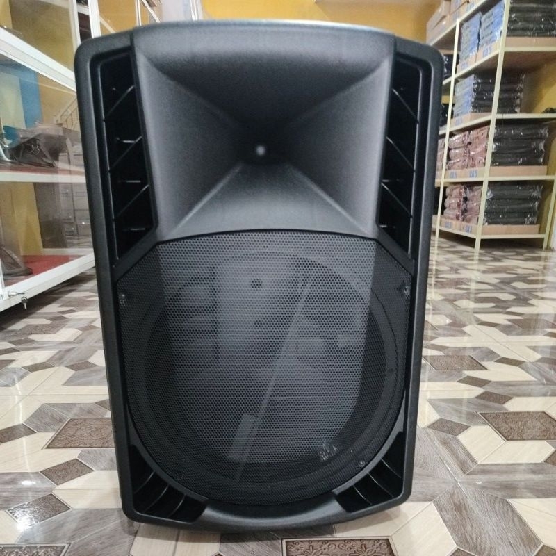 Box speaker clearance monitor 15