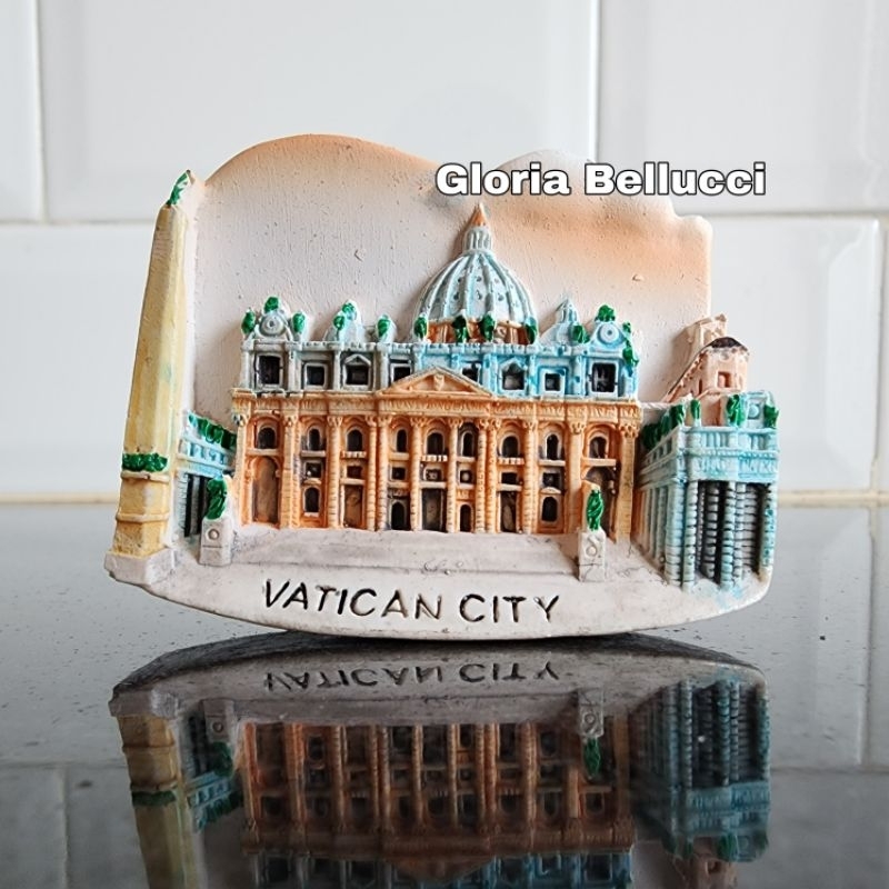Jual SOUVENIR VATICAN CITY OLEH OLEH TEMPELAN KULKAS ITALIA