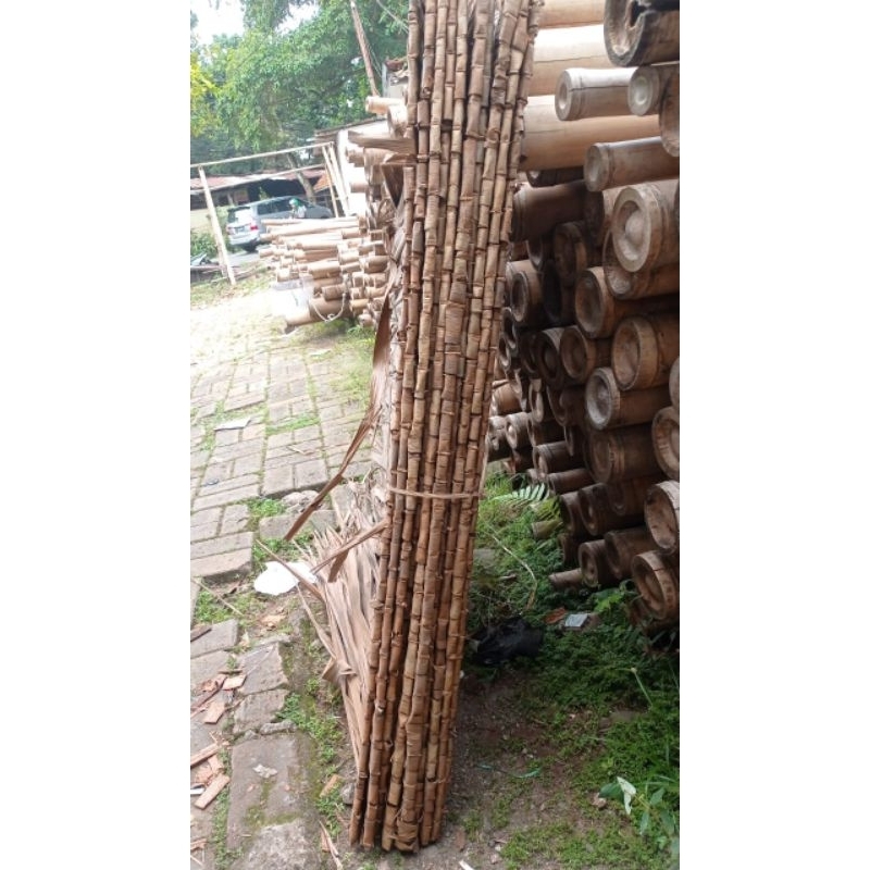 Jual ATAP DAUN RUMBIA ATAU DAUN KIRAY SATUAN MINIMAL ORDER 5 LEMBAR ...