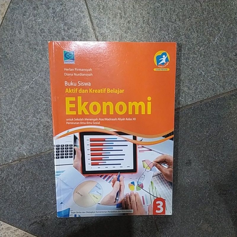 Jual Buku Siswa Aktif Dan Kreatif Belajar Ekonomi Untuk SMA MA Kelas 3 ...