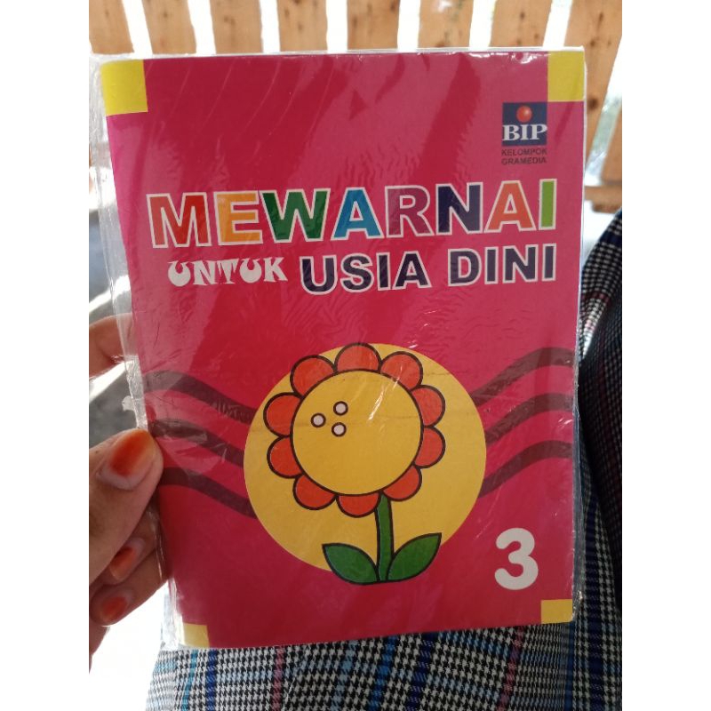 Jual Buku Mewarnai Usia Dini 3 Bip Bip And Sahabat Nusantara By Bip Shopee Indonesia