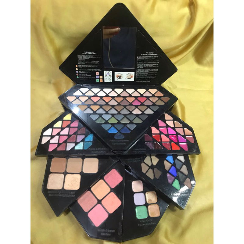 SEPHORA Into the Stars palette 130 color makeup palette (rijek)