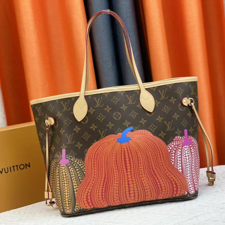 Tas LV Louis Vuitton KW PREMIUM Baru + FREE Kalung Kayu Etnik, Fesyen  Wanita, Tas & Dompet di Carousell