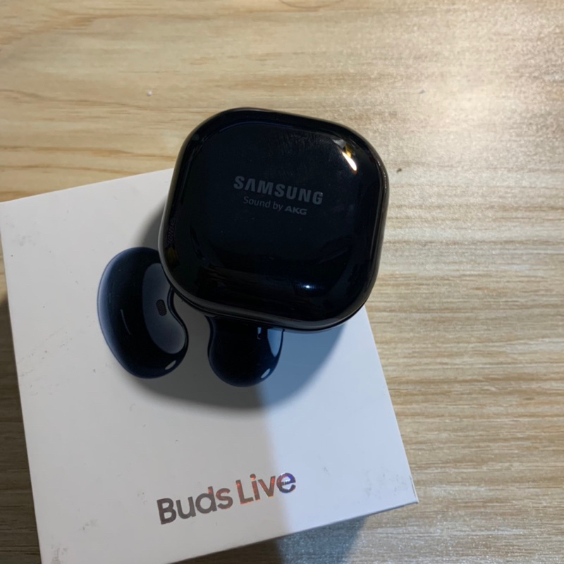 Jual SAMSUNG Earphone Galaxy Buds Live Black Shopee Indonesia