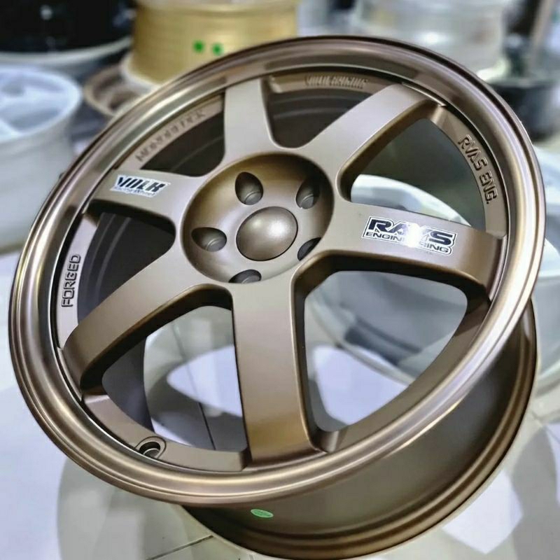 Jual velg racing volk rays te37 ring 18 lebar 8,5 baut 5 et 42 untuk ...