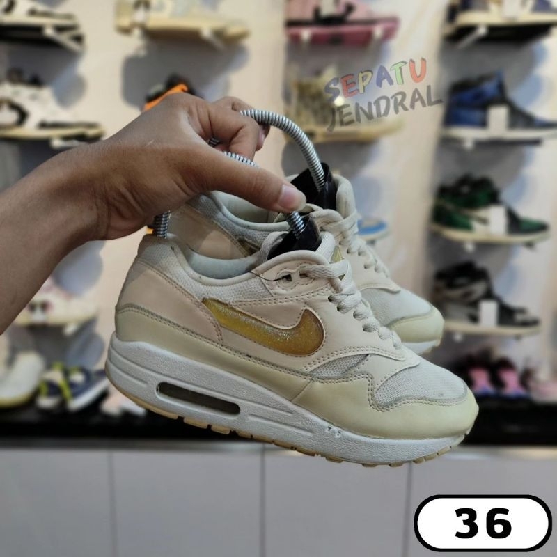 Nike air max deals 1 jelly puff