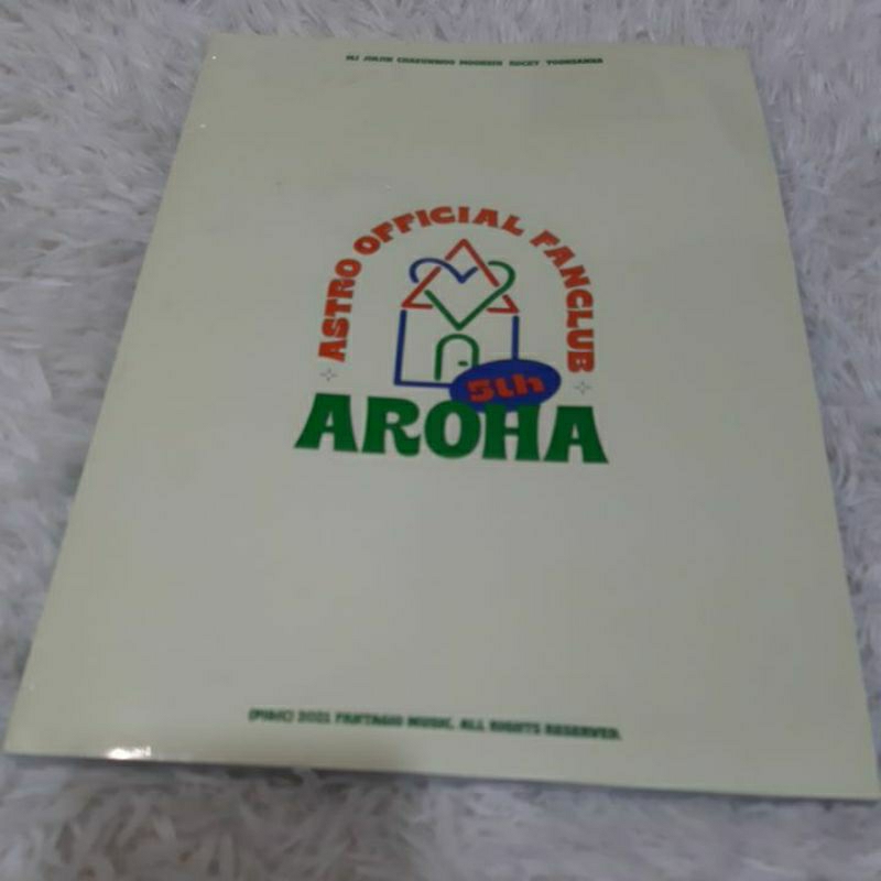 Jual PHOTOBOOK ASTRO AROHA 5TH GEN OFFICIAL SEGEL SEALED | Shopee Indonesia