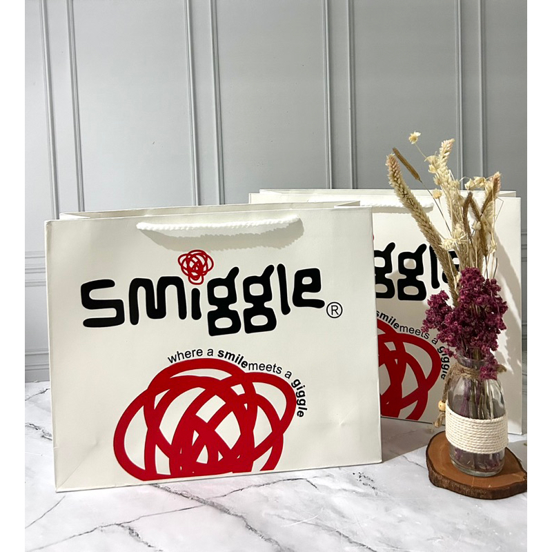 Smiggle paper bag sales