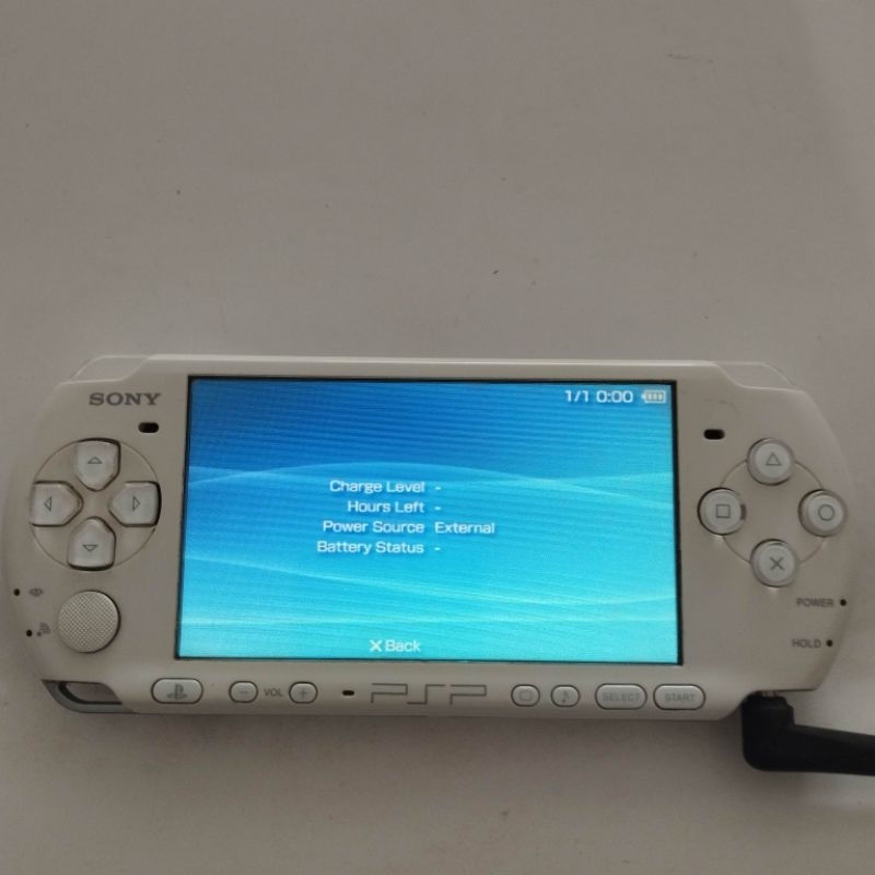 Jual Sony Playstation Portable PSP 3006 Pearl White | Shopee Indonesia