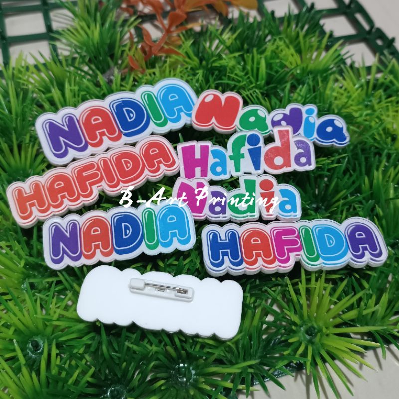 Jual BROS PIN Nama Name Tag Akrilik Papan Nama Warna Warni SD TK SMP MI ...