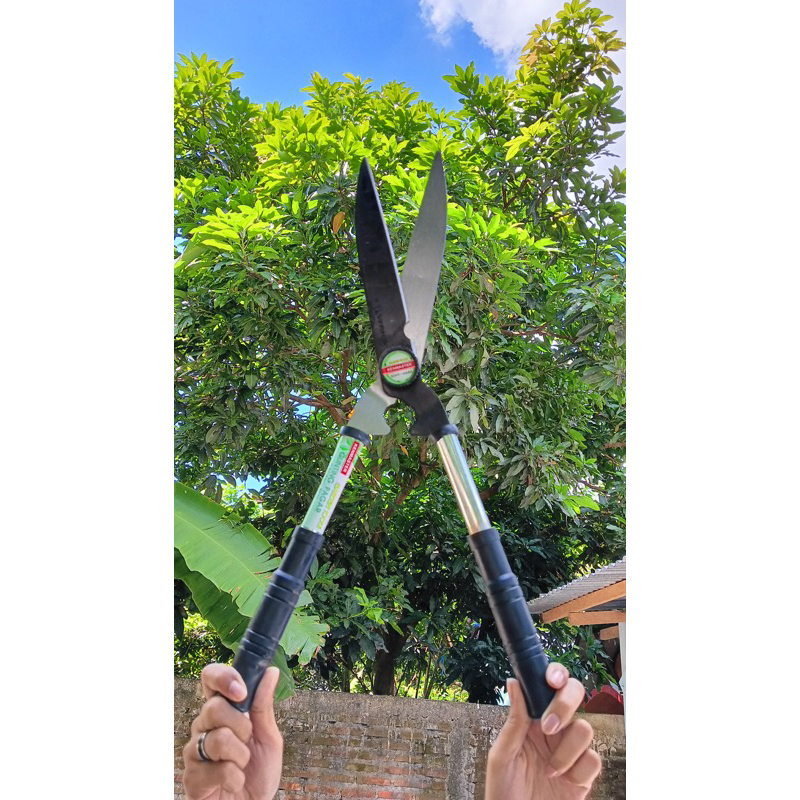 Jual gunting rumput besi tajam kenmaster alat berkebun pemotong rumput ...
