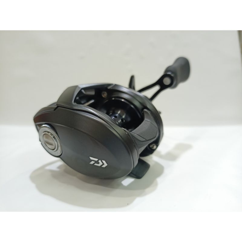 Jual Reel Bc Daiwa Tatula Tw Xh Th Kanan Shopee Indonesia