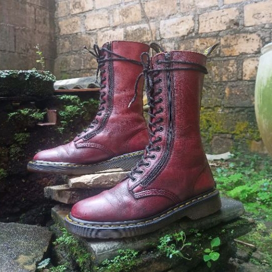 Jual Dr.Martens | Docmart 9733 Cherry Ruboff Double zip MIT original ...