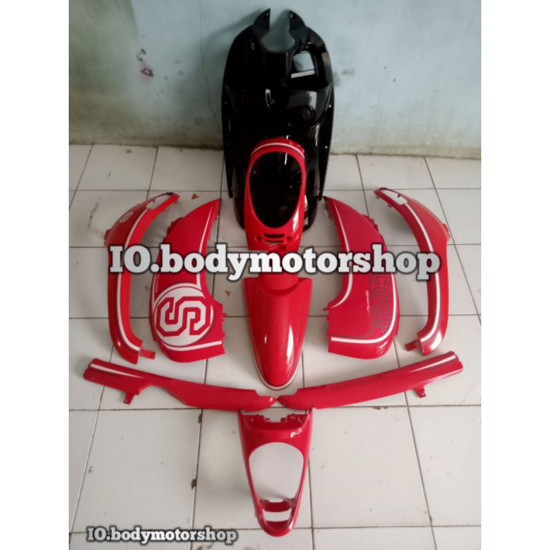Jual Body scoopy 2016 full sett Honda Scoopy fi merah hitam 2013-2016 ...
