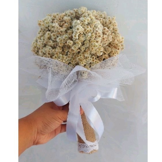 Jual HAND BUKET EDELWEISS / HAND BOUQUET / BUKET BUNGA ABADI flower