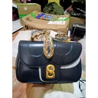 Jual Emily Alma Flap Bag Buttonscarves - Le Noir - Kota Surabaya -  Damelkaen
