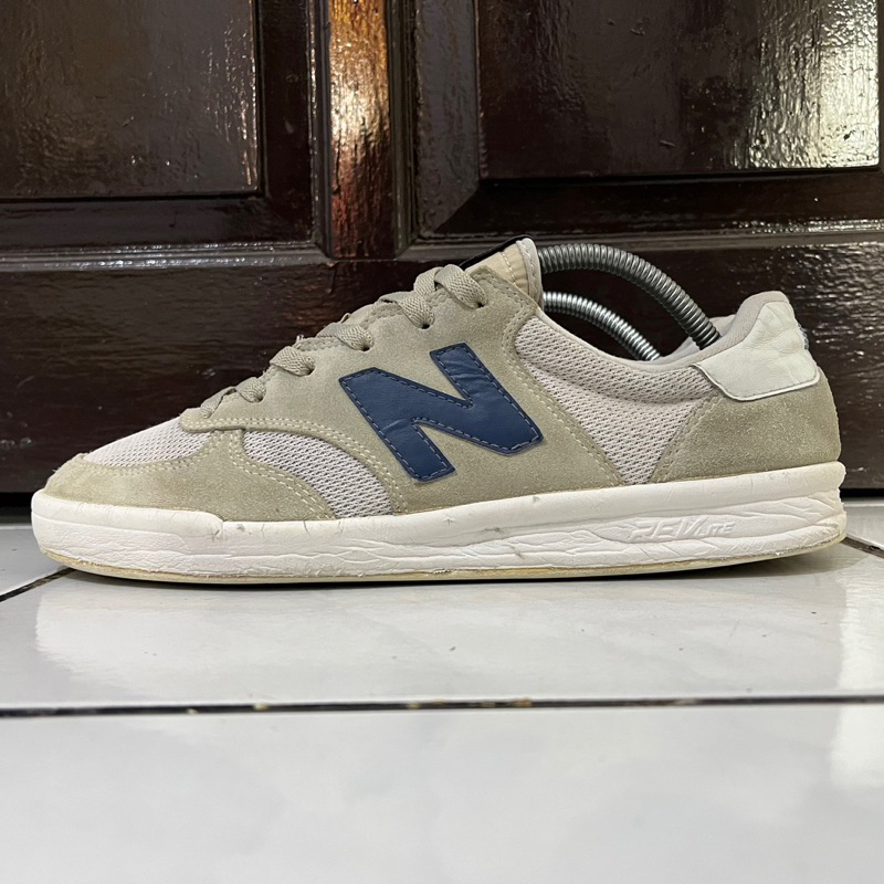 Jual new balance 300 best sale