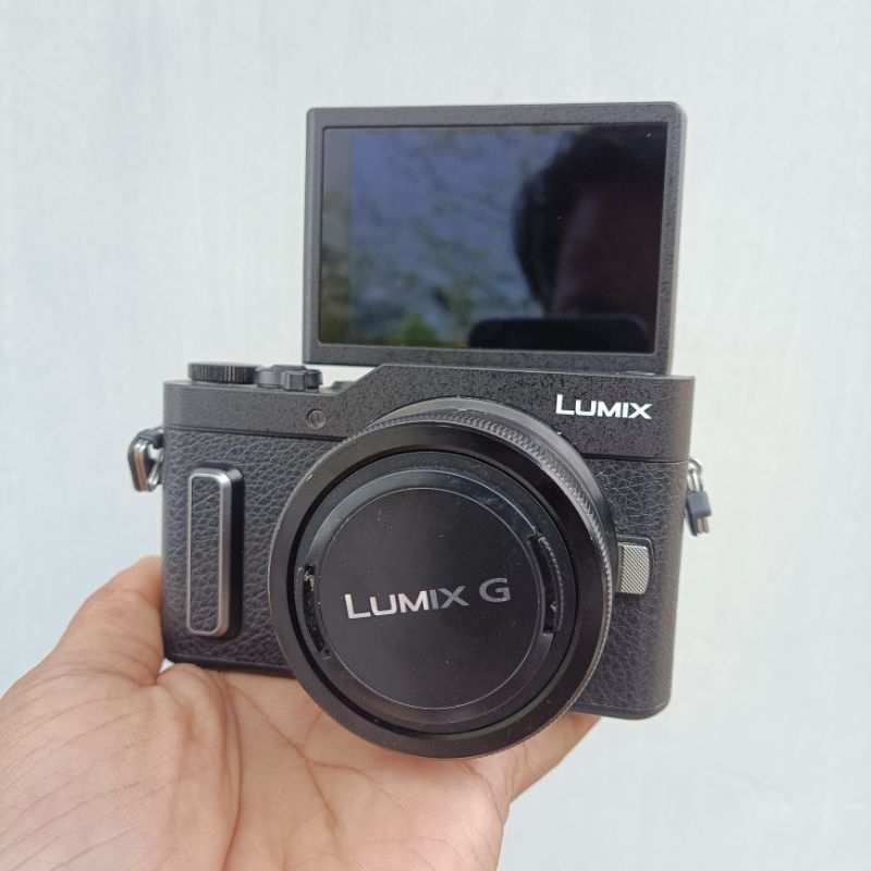デジタルカメラ PANASONIC DC-GF10 14-42mm デジタルカメラ PANASONIC DC-GF10 14-42mm LUMIX Gシリーズ